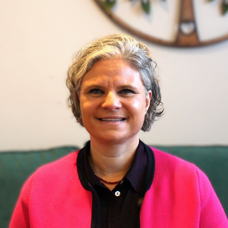 Karina Hollmann-Adly